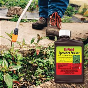 Hi-Yield Spreader Sticker 8 oz Concentrate